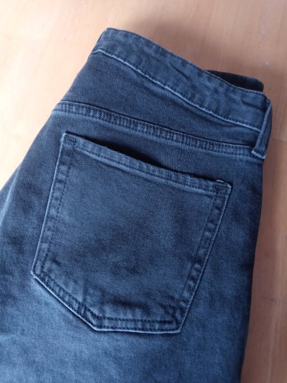 OLD NAVY mid rise OG straight jeans in galaxy (sz10) - Picture 12 of 15